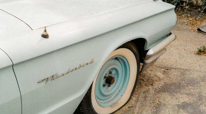 What to Do in Case of Flat Tire