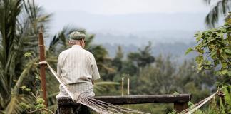 How Seniors Can Live a Healthier Lifestyle